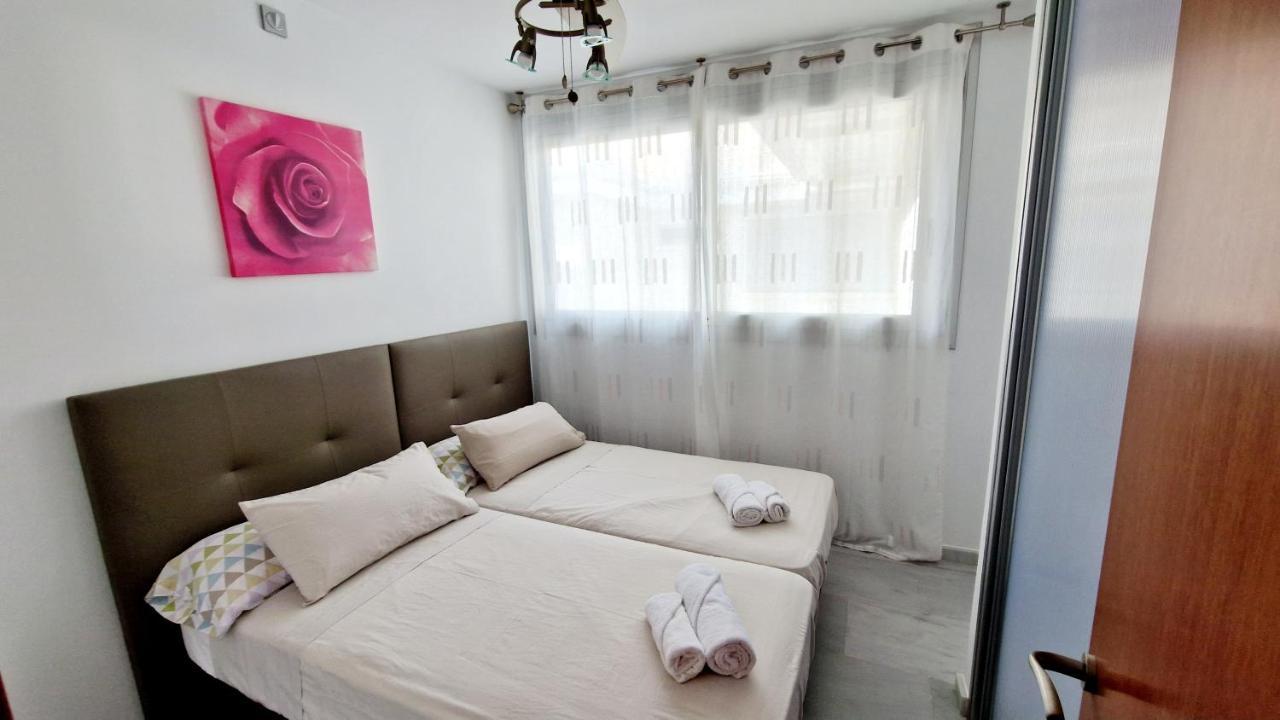 Beau Penthouse Avec Vue Mer Denia Exteriör bild